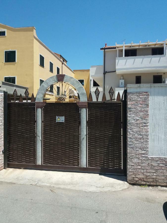 Ferienwohnung Casa Graziella SantʼAntìoco Exterior foto